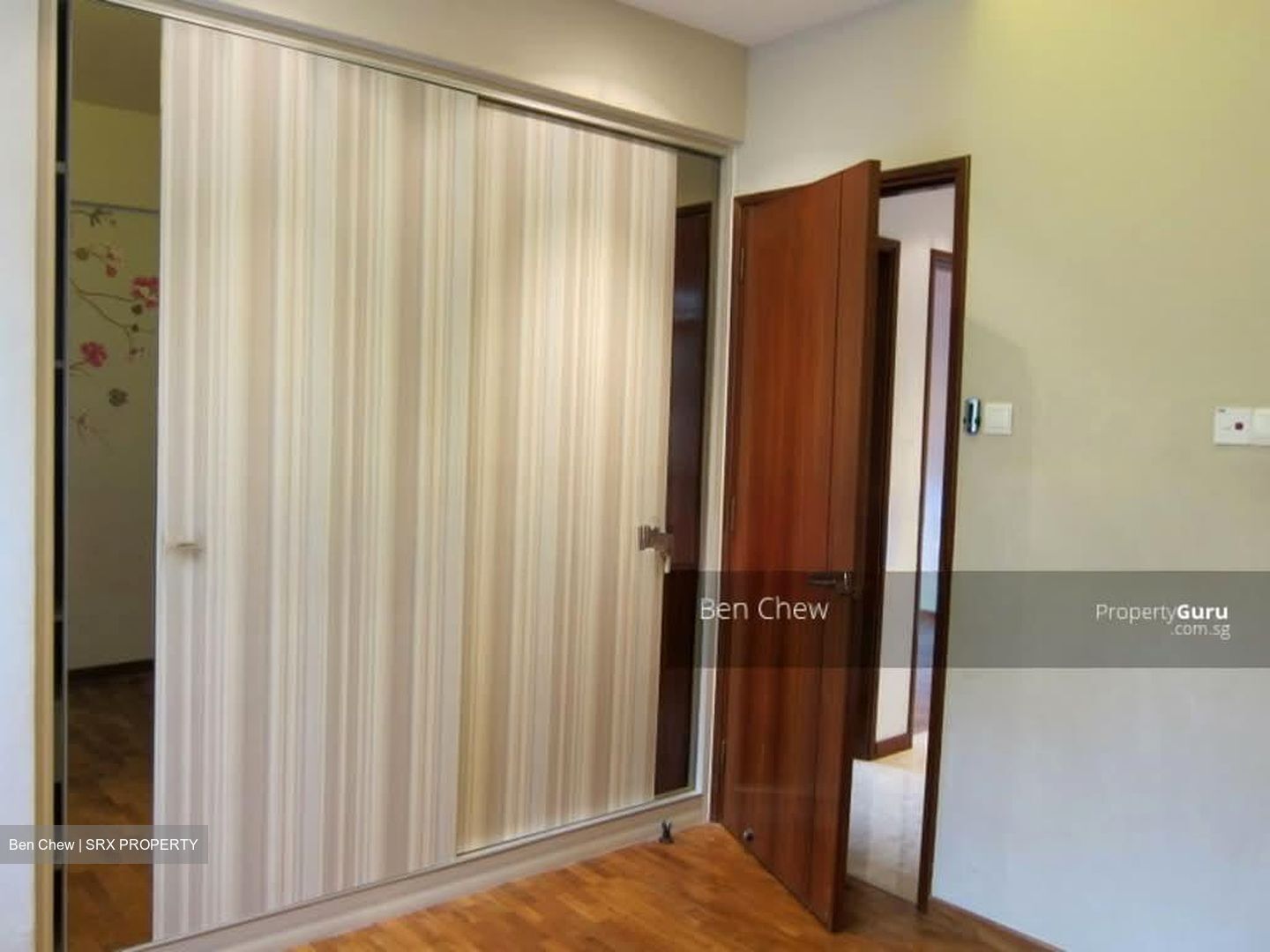 Summerdale (D22), Condominium #555677121